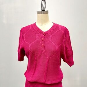 Vintage 80s Pink V-Neck Sweater